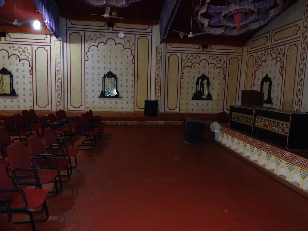 Chokhi Dhani Indore Bagian luar foto